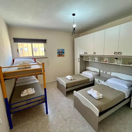 Domus Albae - In Centro Apartment *